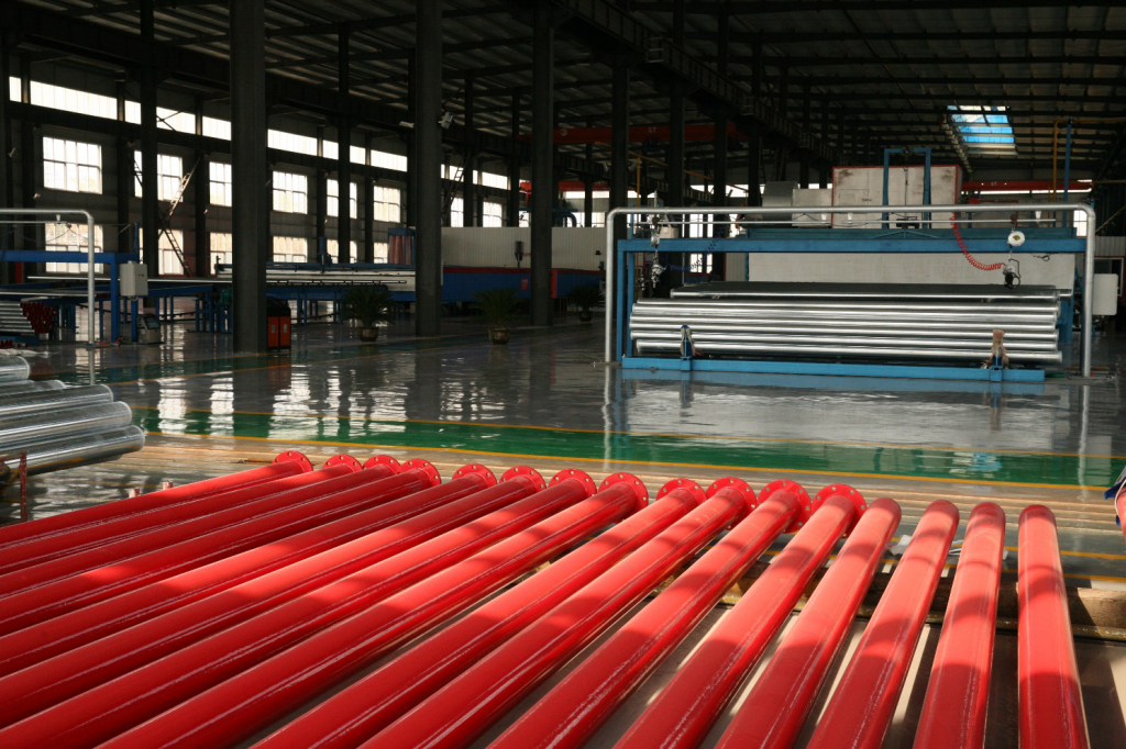 連續(xù)14年位列中國企業(yè)500強(qiáng)！友發(fā)鋼管如何用一流品質(zhì)撐起一流工程-